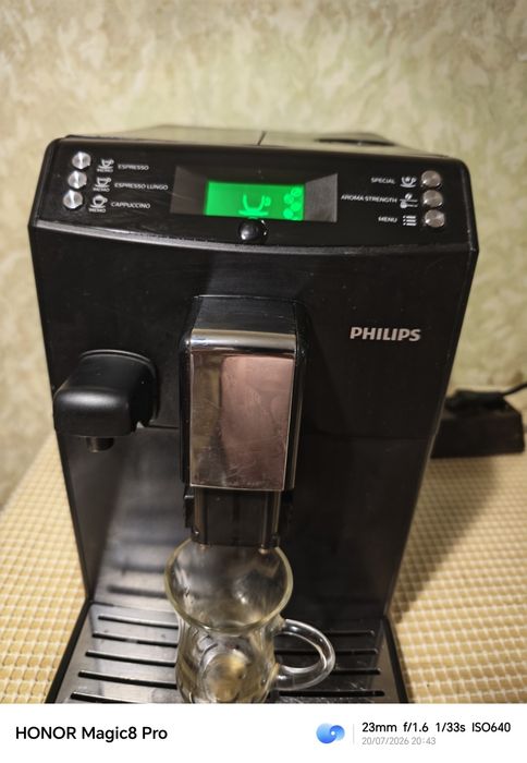 Philips HD8834 ..