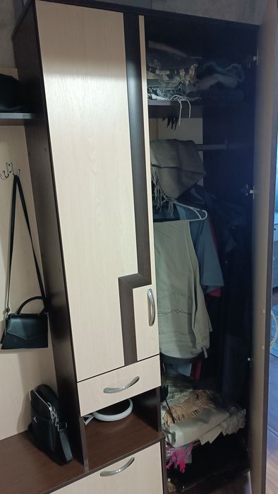 Прихожка с зеркалом