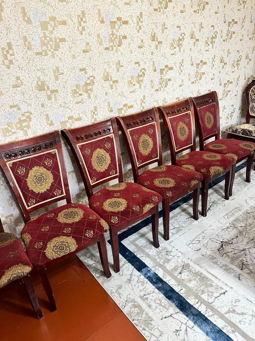 Стулья для гостиной