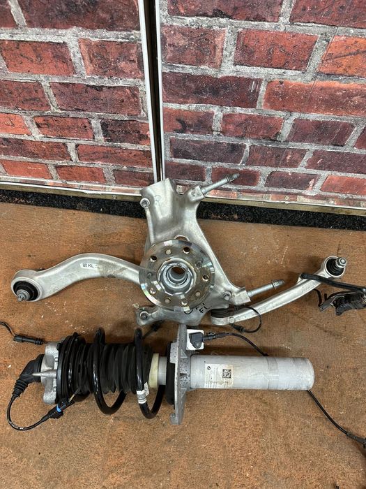 Fuzeta stanga fata Bmw M3 M4 G80 G82 AWD Xdrive