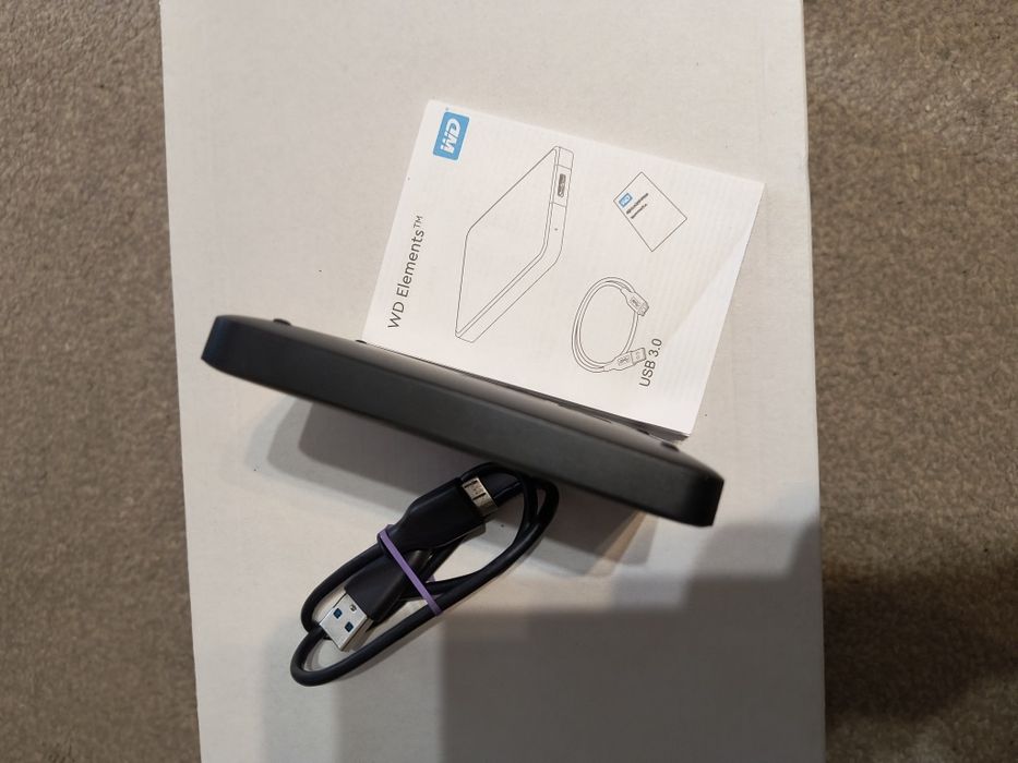 Hard disk extern WD Elements capacitate 1 TB