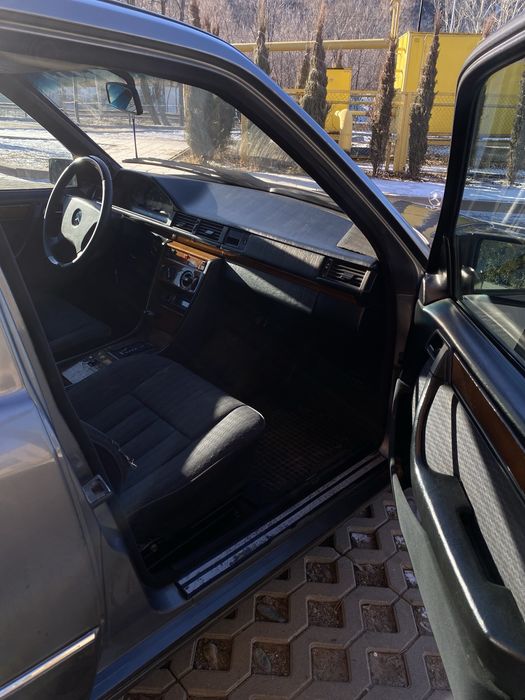 Мерс 124 мерседес 124 автомат