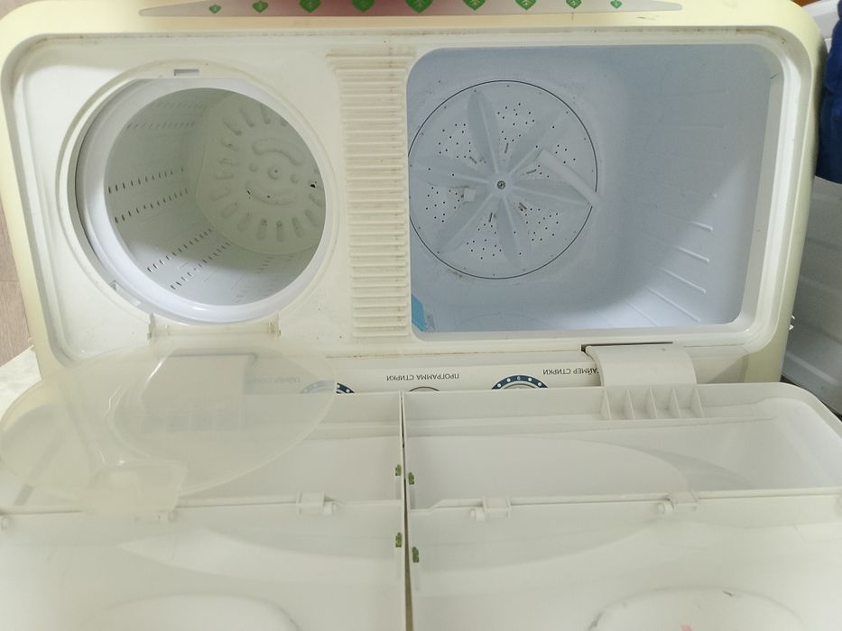 Продам стиральную машину полуавтомат