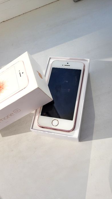 Продам iPhone SE, Rose Gold, 32 GB