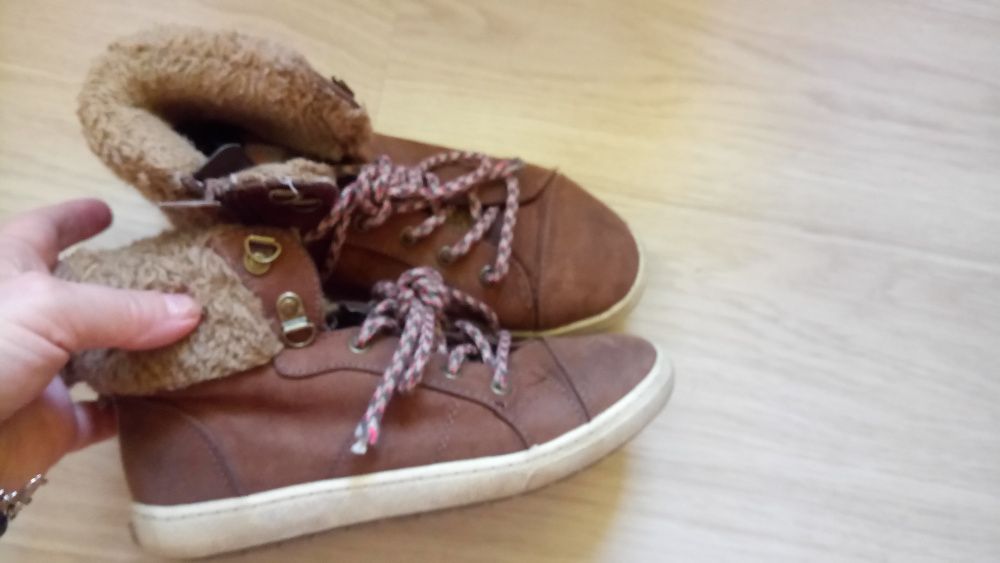 Топли и меки боти - обувки за есен и суха зима