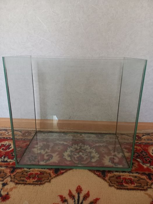 Пподам аквариум 40л