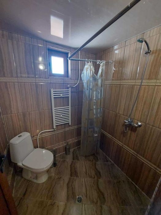 Двуетажна къща, с. Момино