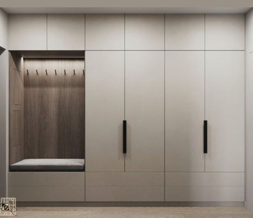 Шкаф в прихожую на заказ