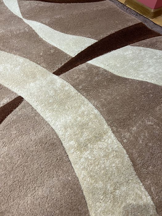 Килим като нов ( крайна цена)