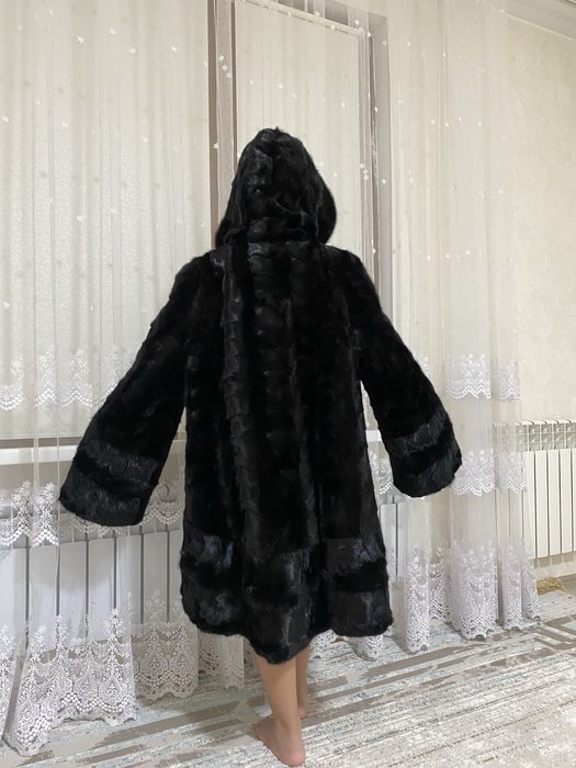 Норковая шуба продам