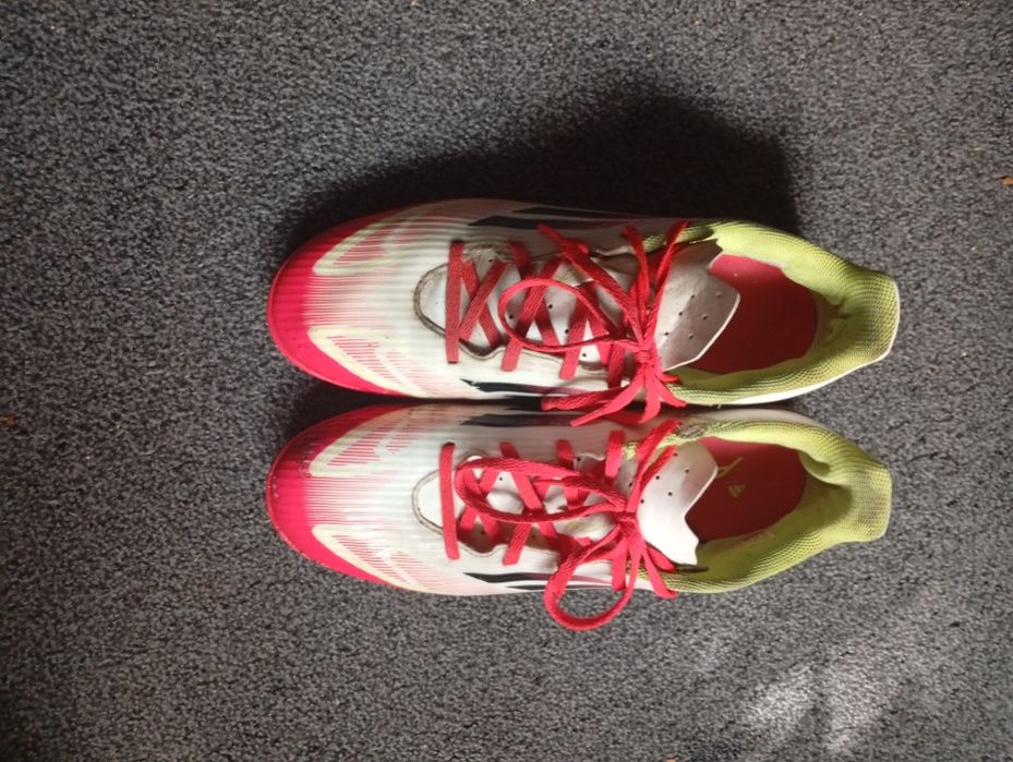 Adidas f50 fotbal