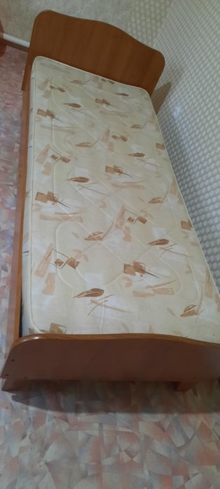 Продам  кровать .
