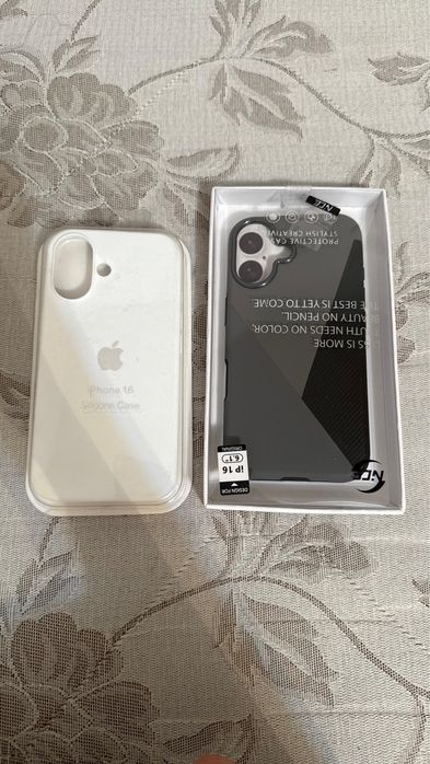 Чехолы на Айфоны