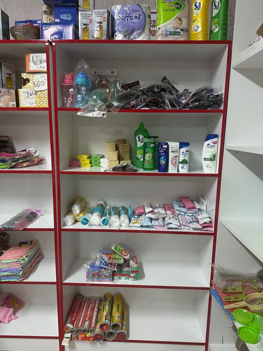 Продается шкаф с полками