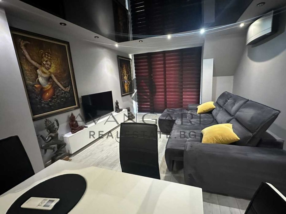 Продава се Тристаен апартамент в Пловдив, Център - 104 кв.м за 2770 €/кв.м - Снимка #1