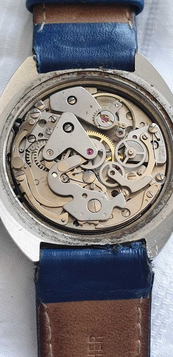 Винтидж швейцарски хронограф Zentra Valjoux 7734