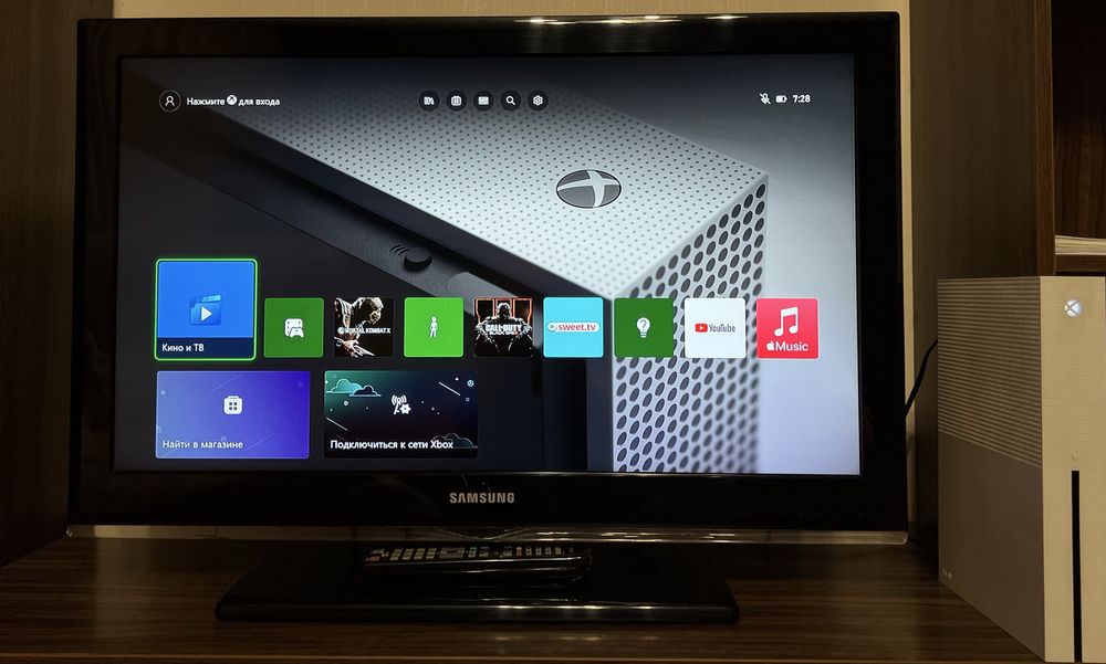 Xbox One S + игры