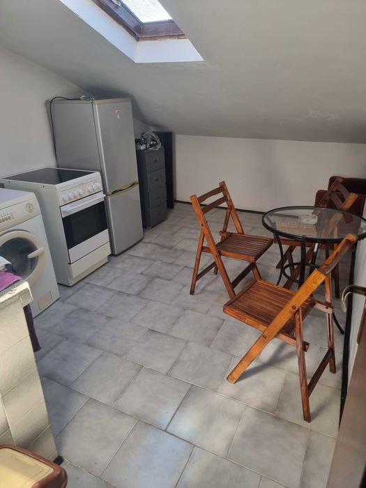 Дава се под наем Ателие в Ямбол, Аврен - 40 кв.м за 178.5 € - Снимка #6