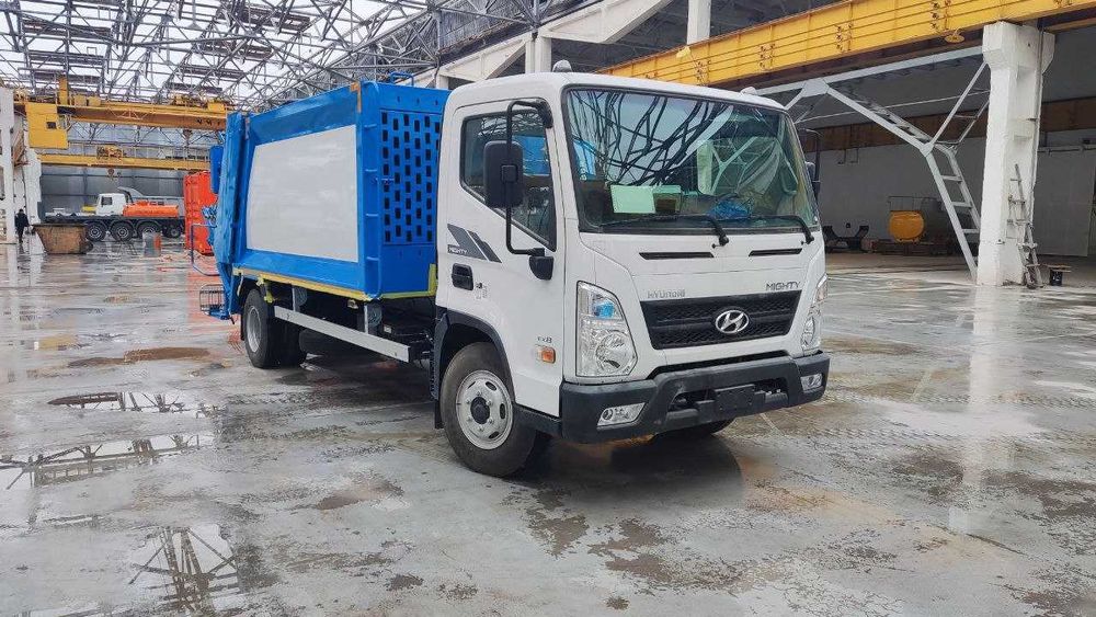Hundai Mighty EX8 Мусуровоз
