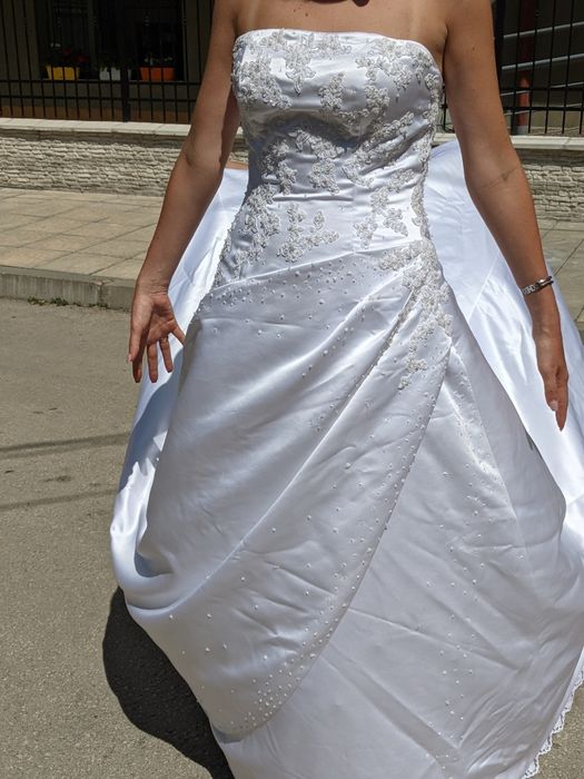 Булчинска рокля за 400 лева