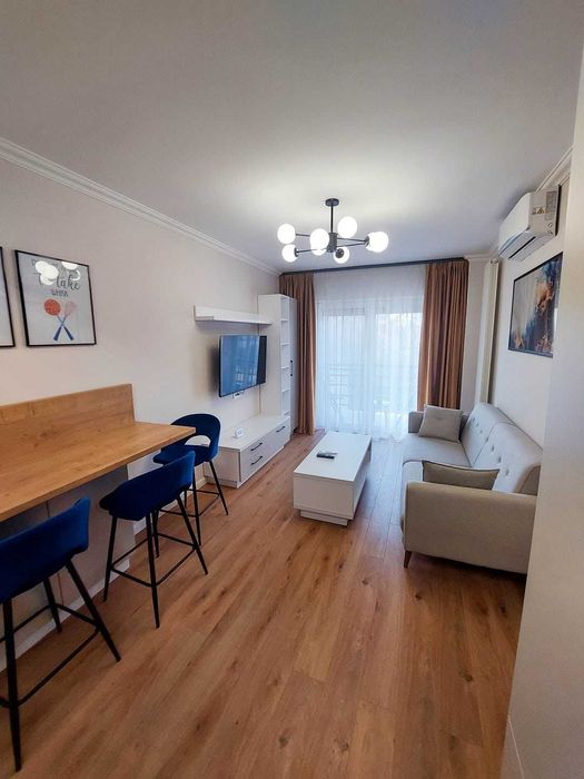 Apartament 2 camere cu centrala gaz si curte