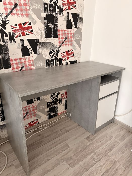 Set birou + scaun de birou – stare foarte bună