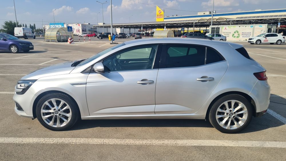 Vând Renault Megane 4  , 1.2 tce + GPL Prins 
An fabricație: 2016
C