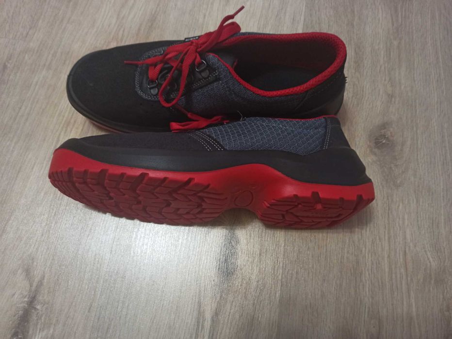 Ниски работни обувки