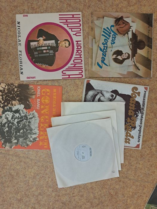 Vinil, OCAZIE, 200 lei