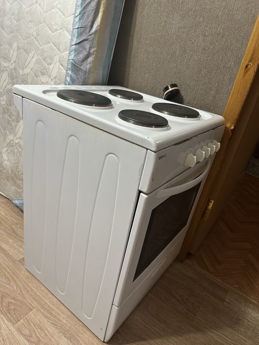 Продам электроплиту
