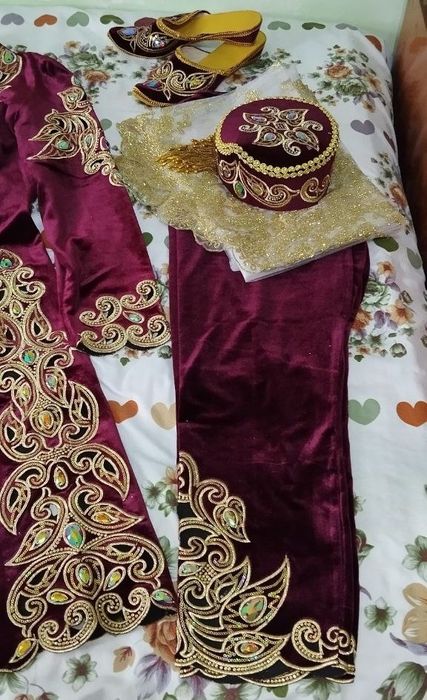 Ансамбль, костюм