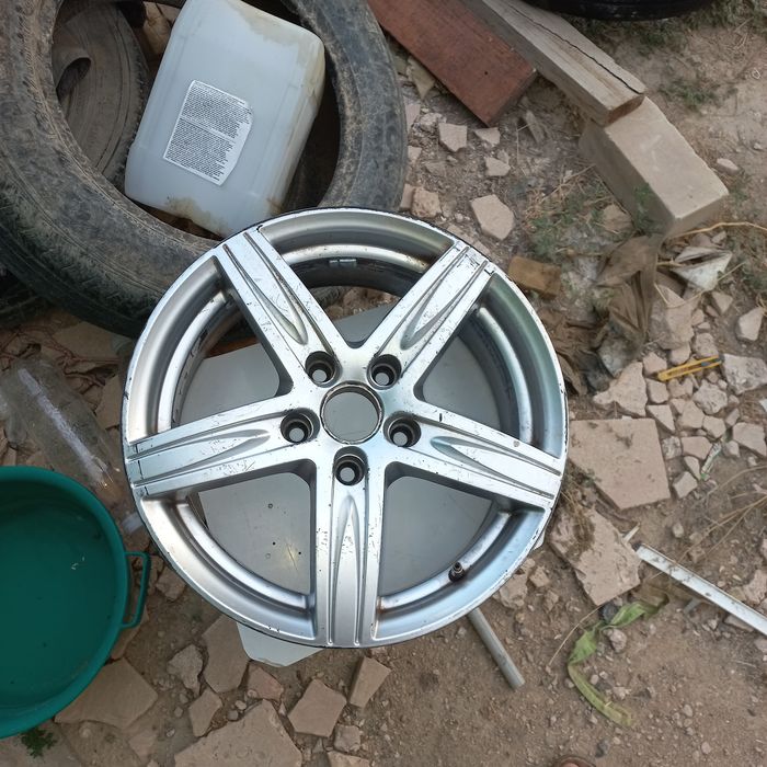 Продаётся диск R16