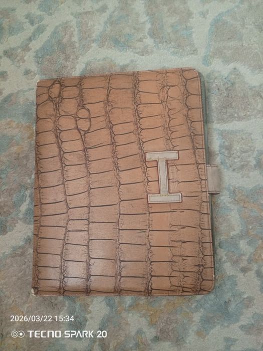 Продам чехол для IPad