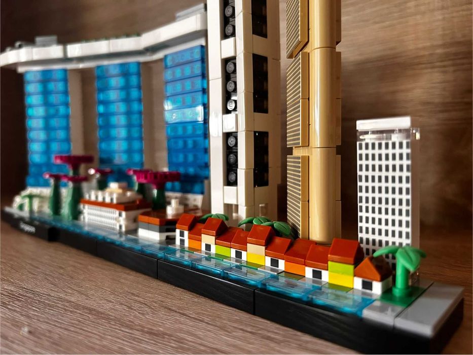LEGO Architecture Singapore 21057, 827 piese