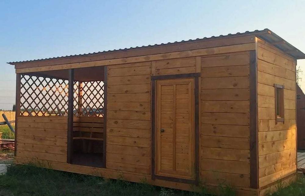 Мобильные бани собственного производства.