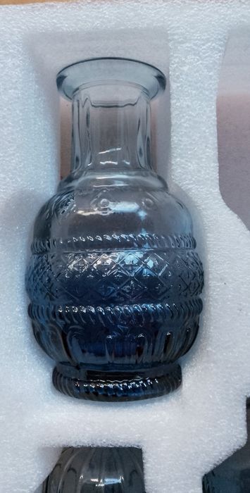 Стъклени вазички