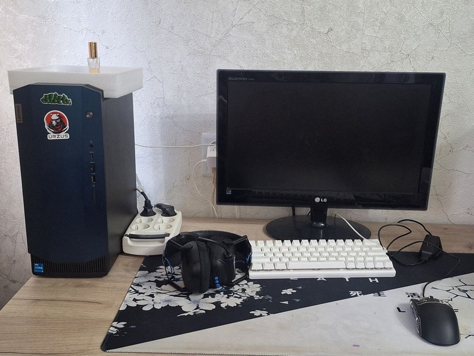 Продам игровой компьтер Lenovo IdeaCentre Gaming 5.