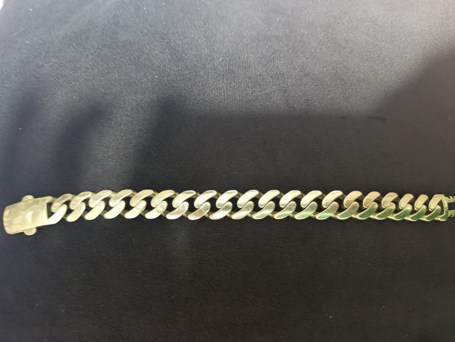 Ювелирные изделия