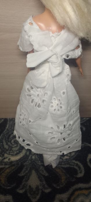 Продам кукольные наряды