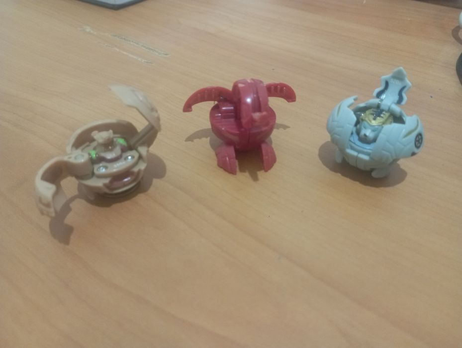 Бакуганы Отчаянных бойцов бакуган