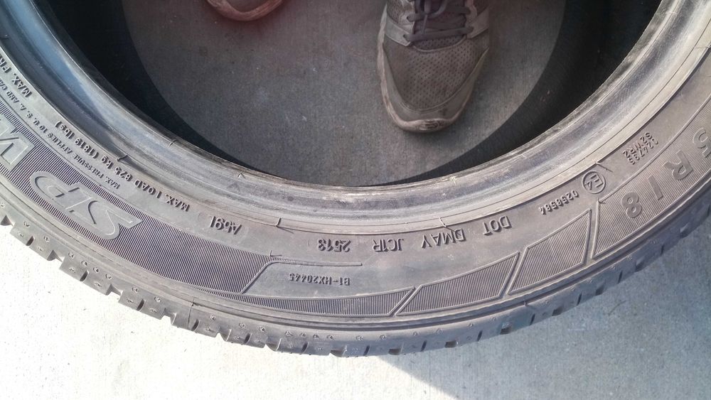 265/45-18 Dunlop-зимни 2бр.