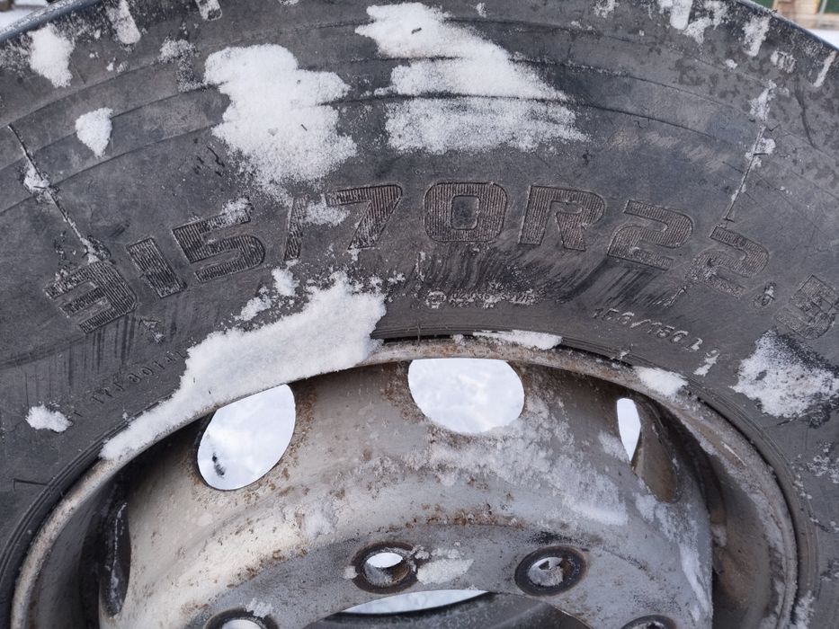 Безкамерки передние  315/70/22.5