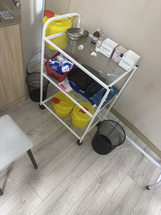 Кушетка медицинский