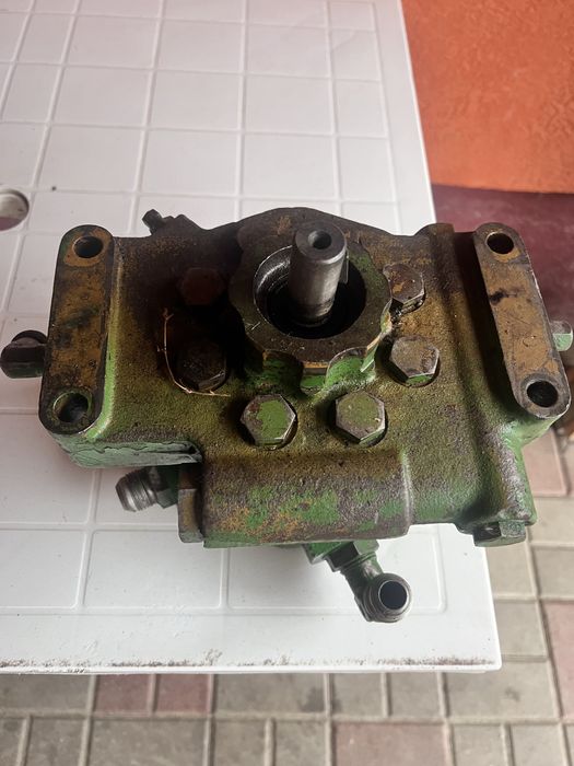 Pompa hidraulica John Deere