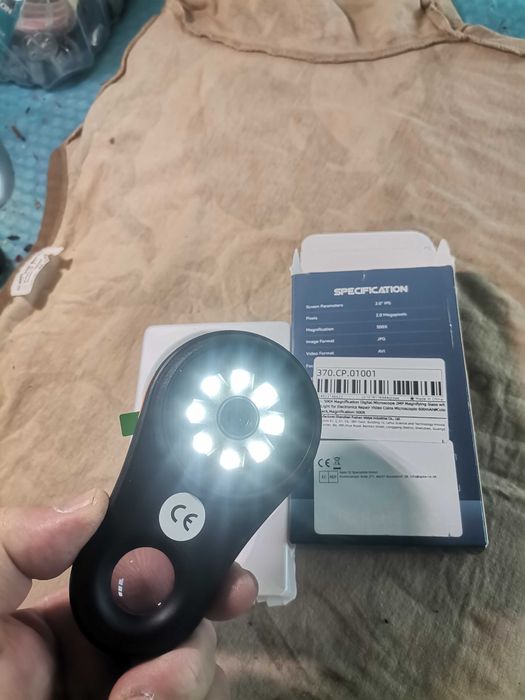 Microscop electronic
