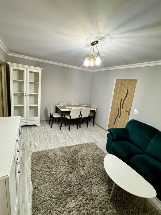 Apartament cu 3 camere decomandate, Beclean