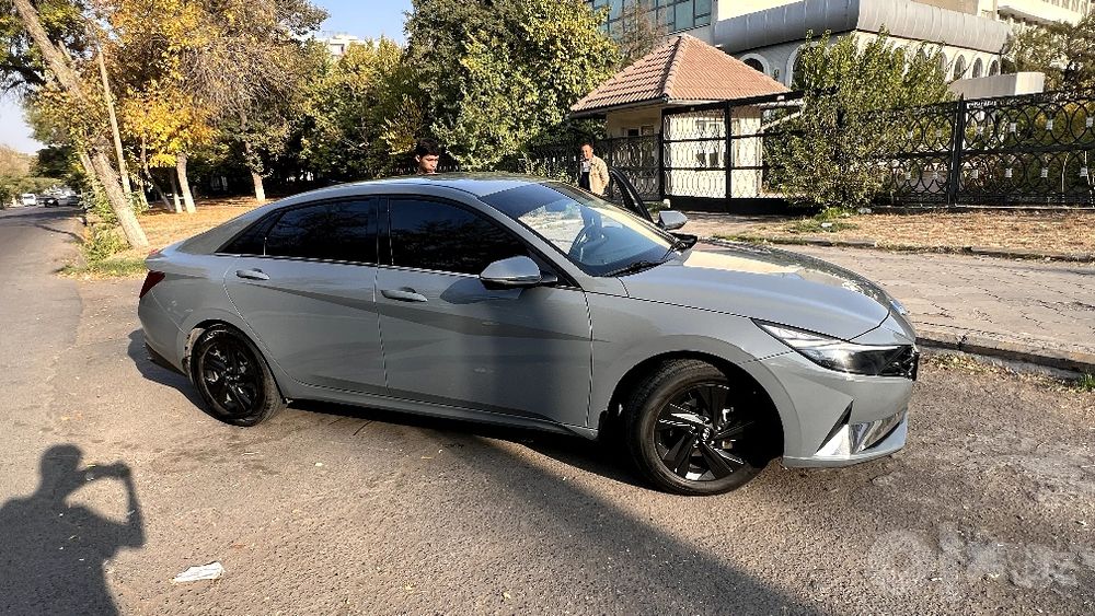 Лехковой автомобил