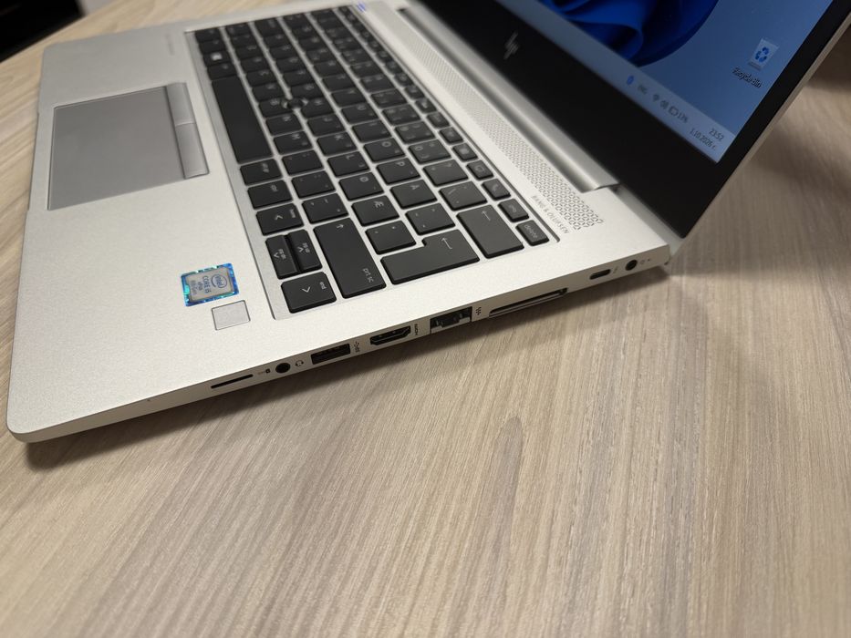 HP Elitebook 830 G6 i5-8365U / 16GB DDR4 / 256GB Samsung