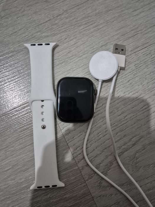 Продам Эпл ватч люкс