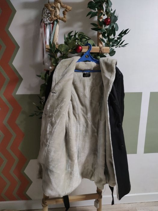 Теплый плащ женский